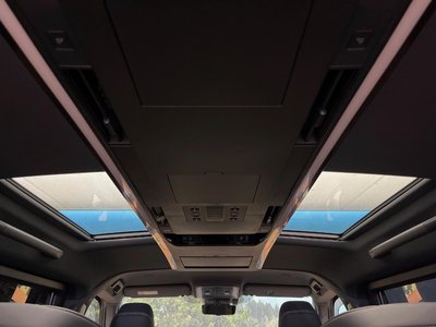 2025 TOYOTA ALPHARD — миниатюра 34