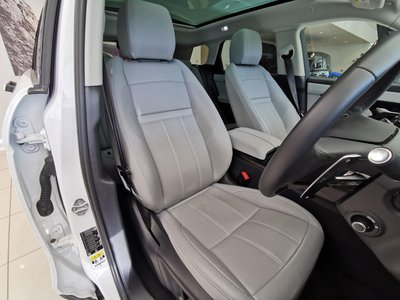 2024 LAND Rover RANGE ROVER EVOQUE thumbnail 31