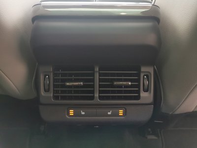 2024 LAND Rover RANGE ROVER EVOQUE thumbnail 12