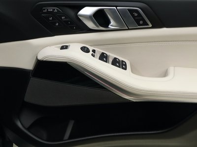 2025 BMW X7 — миниатюра 40