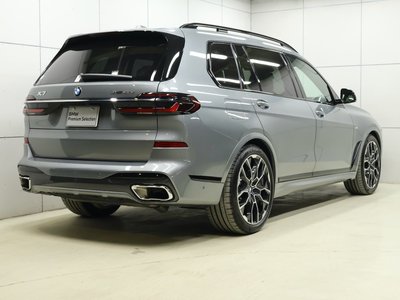 2025 BMW X7 — миниатюра 28