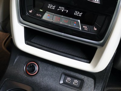 2025 BMW X7 — миниатюра 65