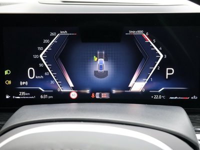 2025 BMW X7 — миниатюра 18