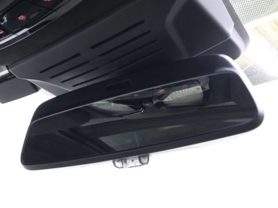 2025 BMW X7 — миниатюра 47