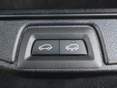 2025 BMW X7 — миниатюра 37