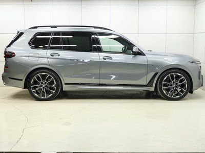 2025 BMW X7 — миниатюра 25