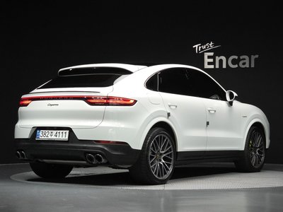 صورة 4 لـ 2020 Porsche CAYENNE