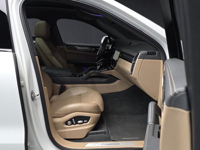 صورة مصغرة 11 لـ 2020 Porsche CAYENNE