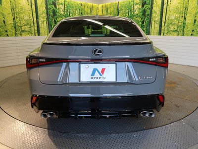 2024 Lexus IS 缩略图 17