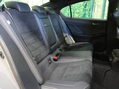 2024 Lexus IS 缩略图 12