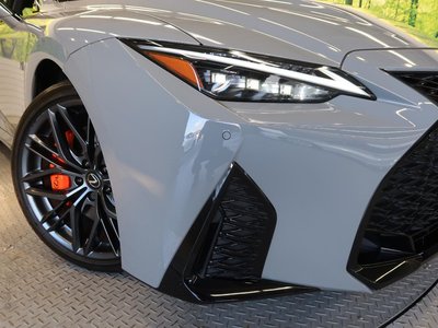 صورة 10 لـ 2024 Lexus IS