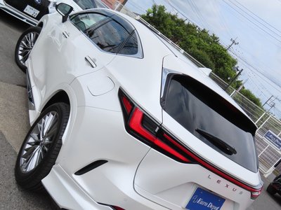2023 Lexus NX thumbnail 42