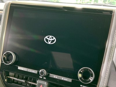 TOYOTA ALPHARD - 4