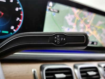 MERCEDES-BENZ GLE - 9