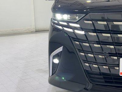 TOYOTA ALPHARD - 2