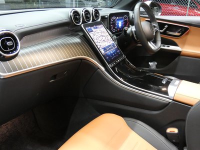 MERCEDES-BENZ GLC - 9