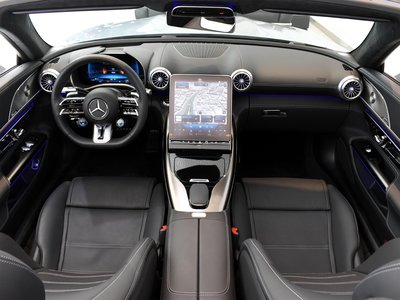 MERCEDES-BENZ SL-CLASS AMG 2023 thumbnail 8