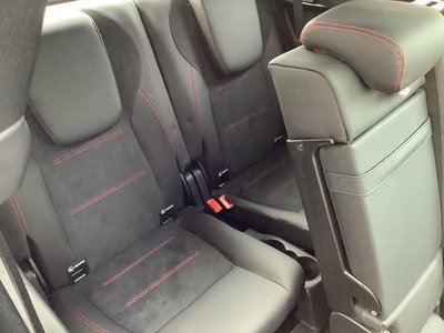 MERCEDES-BENZ GLB - 10