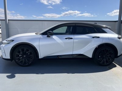 TOYOTA CROWN SPORT - 2