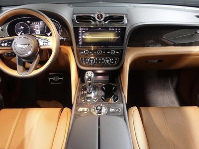 2022 Bentley BENTAYGA photo 4