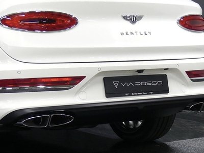 2022 Bentley BENTAYGA photo 5