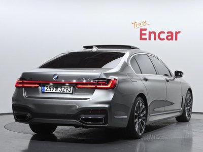 BMW 7 SERIES - 4