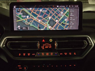2025 BMW X4 缩略图 17