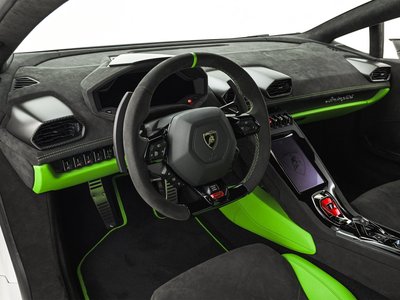 2023 Lamborghini HURACAN thumbnail 16