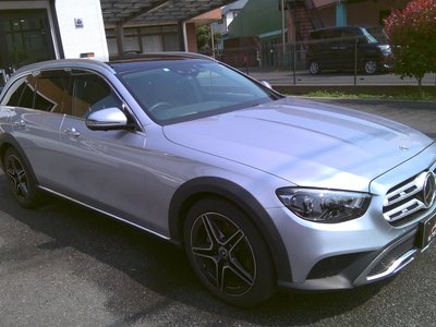 MERCEDES-BENZ E-CLASS - 3