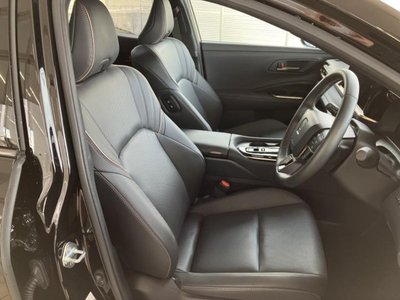 TOYOTA CROWN SPORT - 4