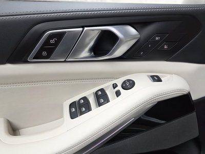 2025 BMW X5 缩略图 26