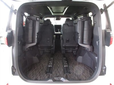 2024 Toyota ALPHARD — миниатюра 36
