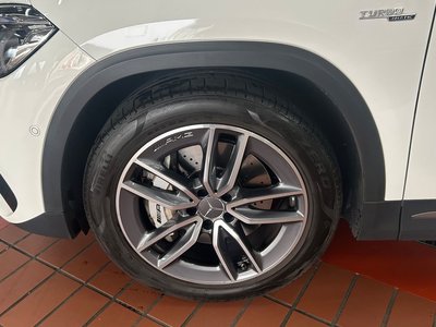 MERCEDES-BENZ GLA AMG - 5