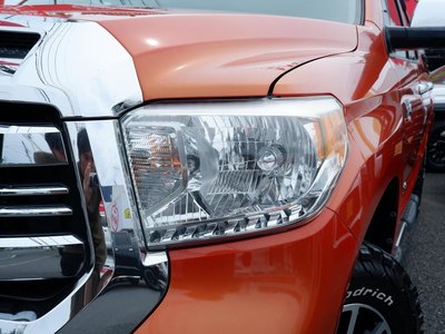 2017 Toyota TUNDRA photo 8