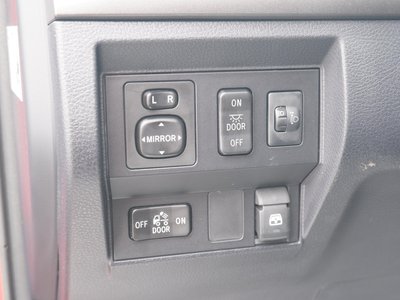 صورة مصغرة 38 لـ 2017 Toyota TUNDRA