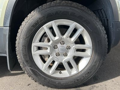 LAND ROVER DEFENDER - 5