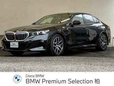 BMW 5 SERIES - 1