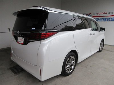 TOYOTA ALPHARD - 4