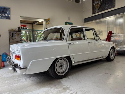 1970 ALFA Romeo JULIA 照片 3