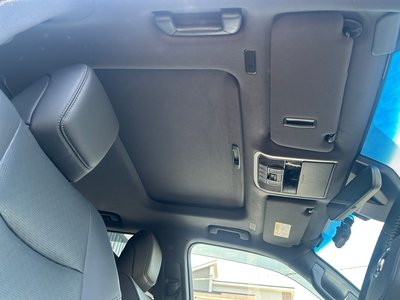 2023 Toyota LAND CRUISER 300 — миниатюра 30