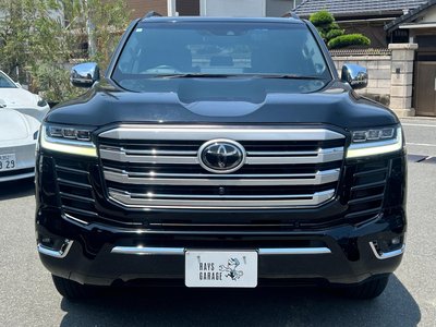 TOYOTA LAND CRUISER 300 - 9