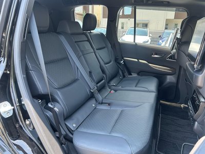 2023 Toyota LAND CRUISER 300 — миниатюра 24