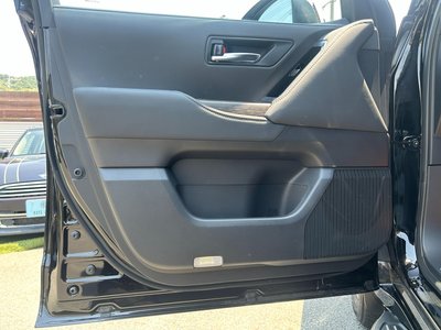 2023 Toyota LAND CRUISER 300 — миниатюра 64