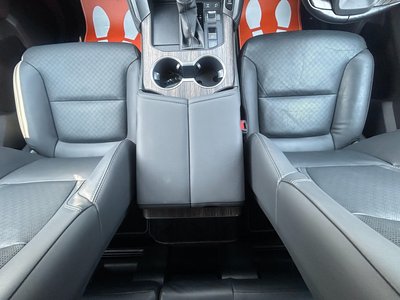 2023 Toyota LAND CRUISER 300 — миниатюра 19