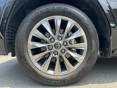 2023 Toyota LAND CRUISER 300 — миниатюра 73