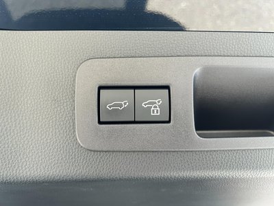 2023 Toyota LAND CRUISER 300 — миниатюра 53