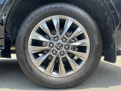 2023 Toyota LAND CRUISER 300 — миниатюра 72