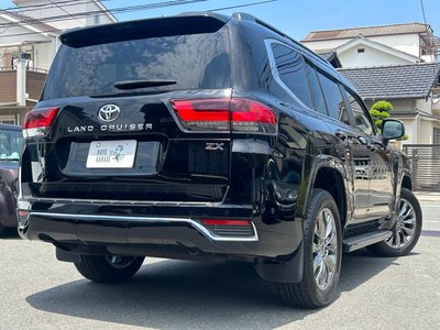 2023 Toyota LAND CRUISER 300 — миниатюра 15