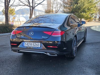 MERCEDES-BENZ CLS - 7