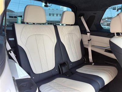 2020 BMW X7 缩略图 11